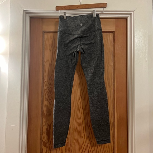 Lululemon Align leggings - Picture 2 of 3